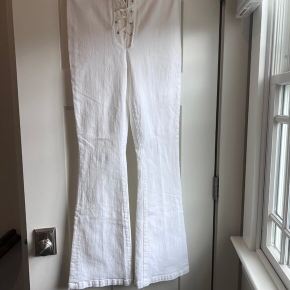 Mother White jean bell bottom size 28 lace up front - Picture 5 of 5